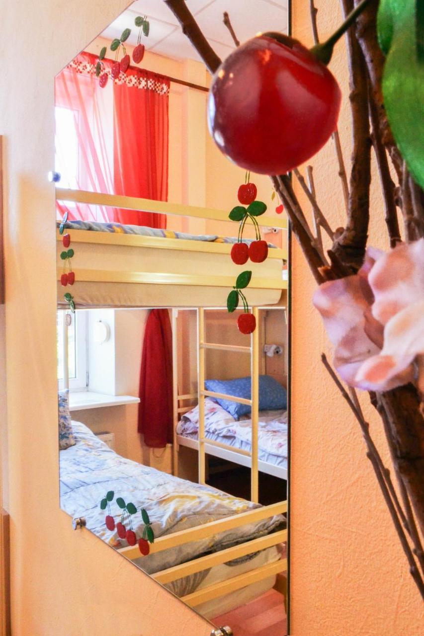 Vishnya Hostel Dnipro Luaran gambar