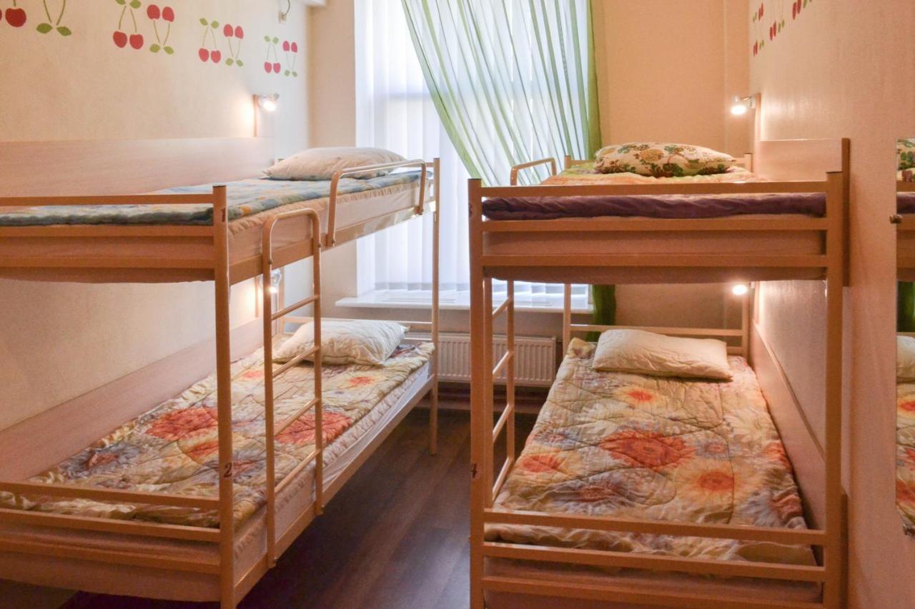 Vishnya Hostel Dnipro Luaran gambar