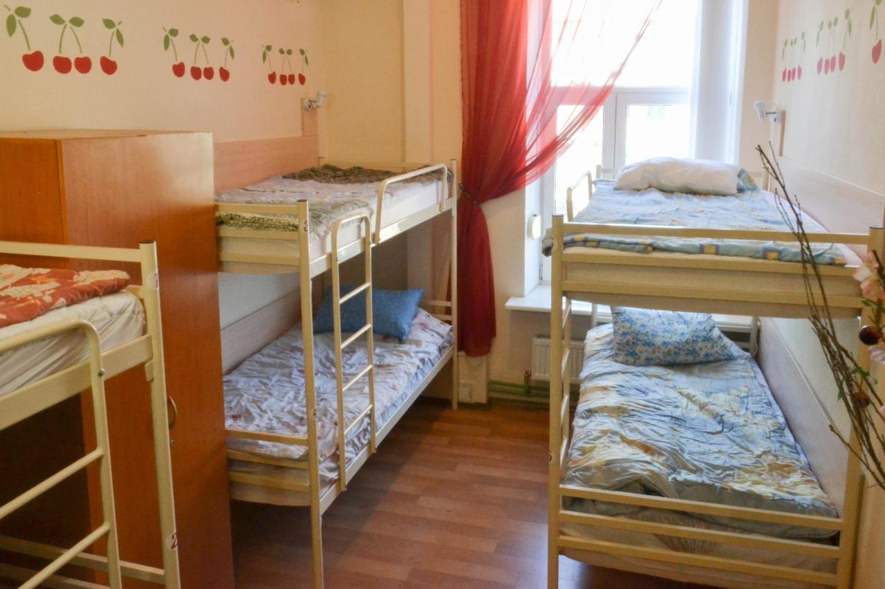 Vishnya Hostel Dnipro Luaran gambar