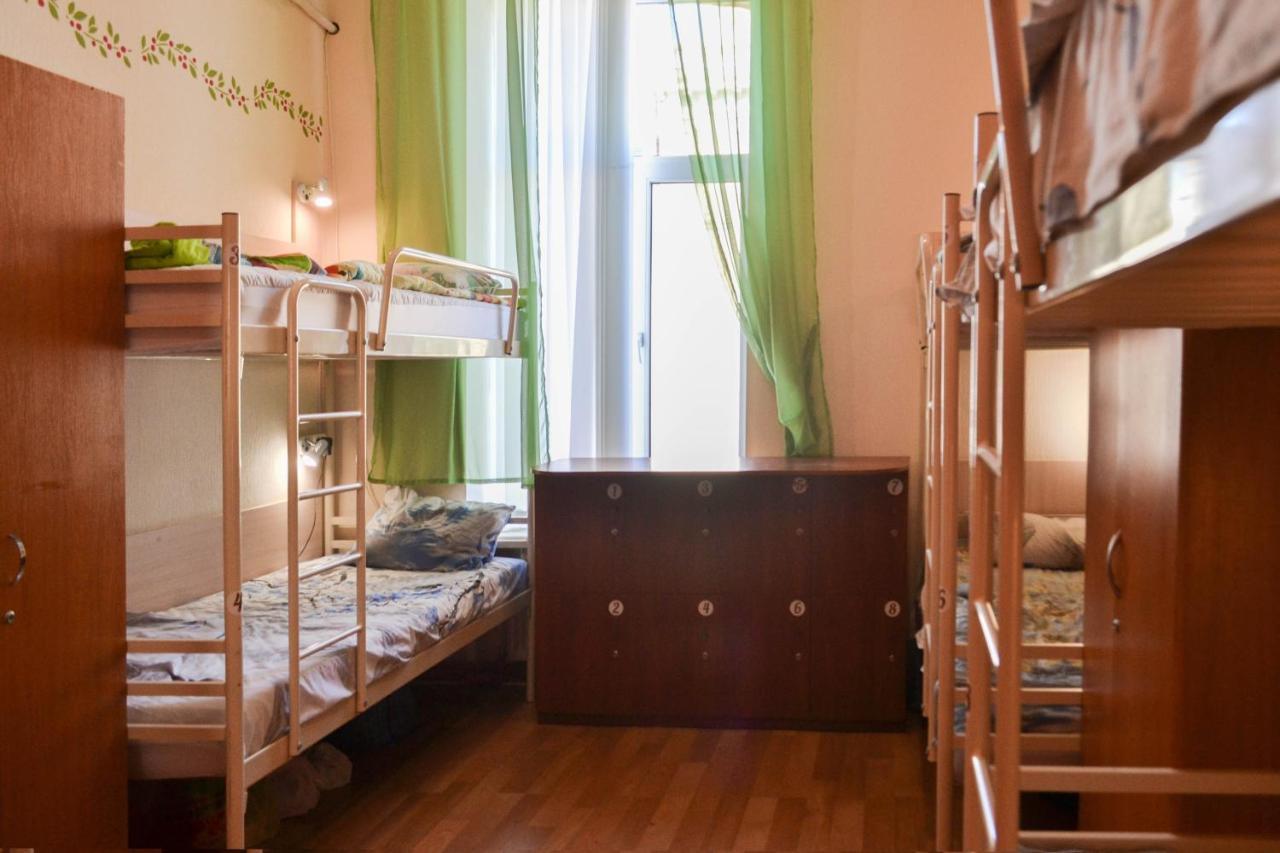 Vishnya Hostel Dnipro Luaran gambar