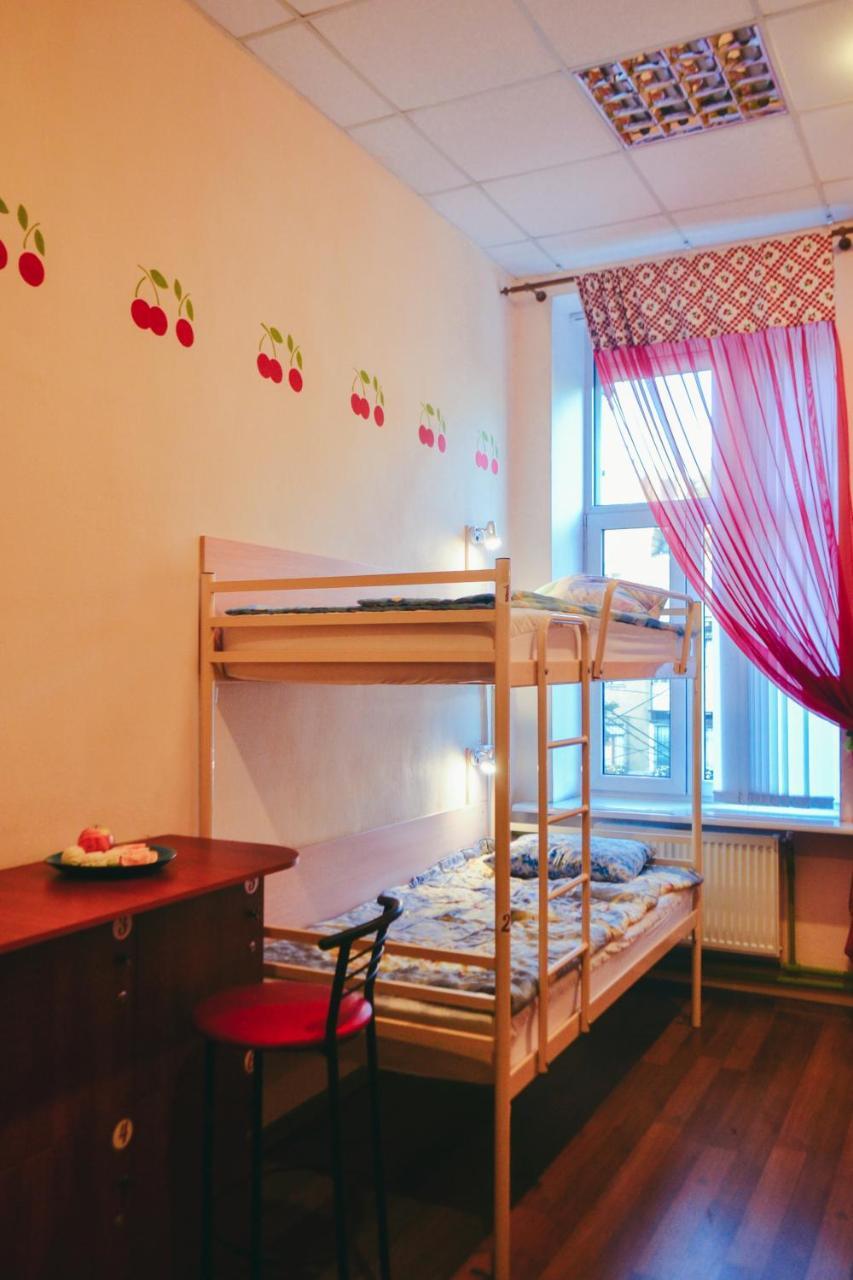 Vishnya Hostel Dnipro Luaran gambar